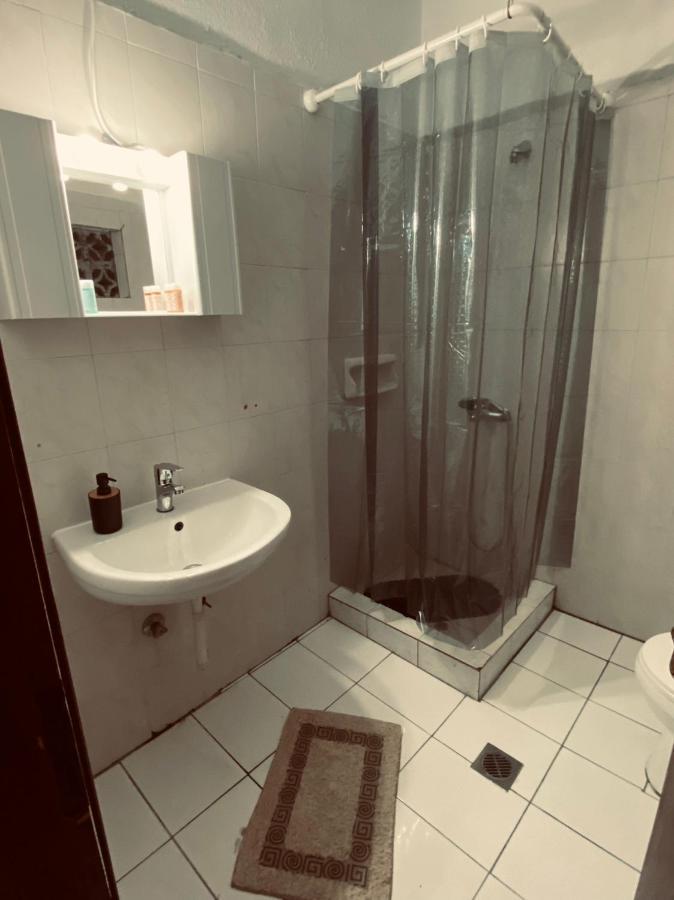 Alex2 Apartment Афитос Екстериор снимка